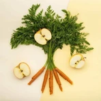 Морквяні рулетики Naturally Healthy, 50 г: ціни та характеристики