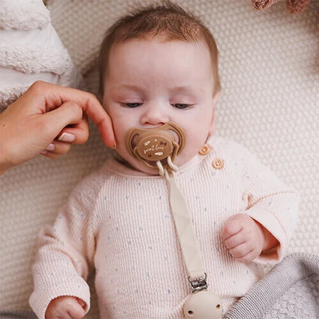 BabyOno, пустышка, 0-6 месяцев, симметричная, силикон, бежевый/коричневый, 2 штуки: цены и характеристики