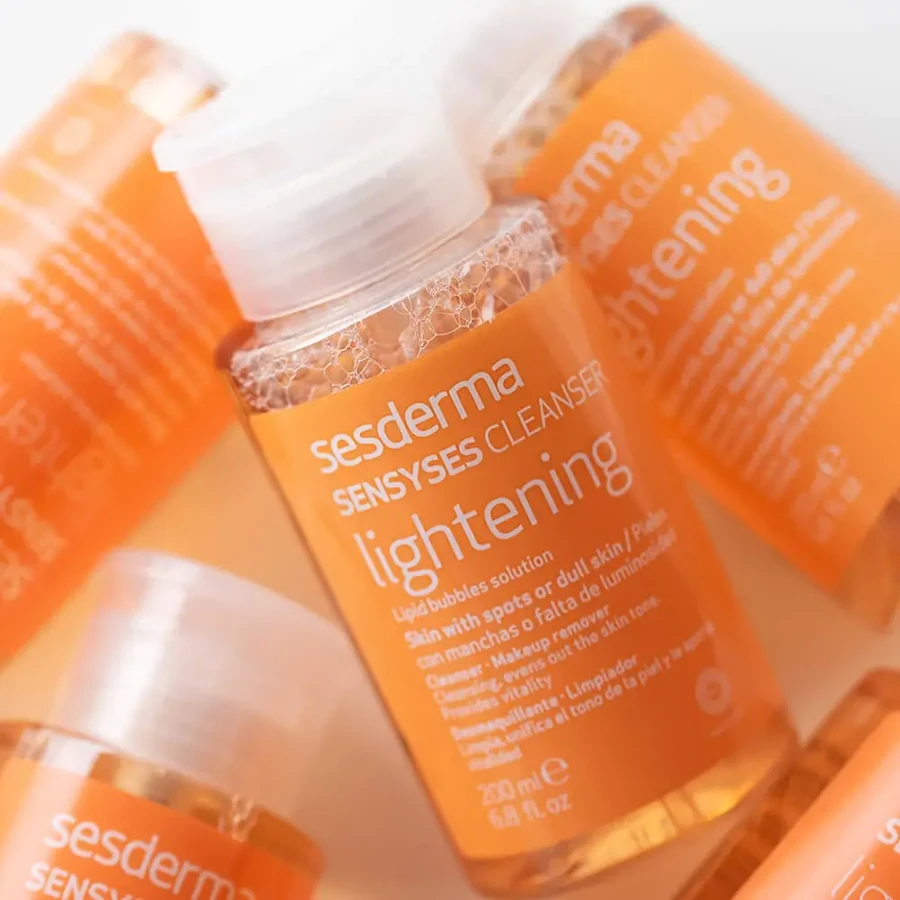 Набір Sesderma C-Vit, зволожуючий крем для обличчя, 50 мл + засіб для зняття макіяжу з втомленої та тьмяної шкіри, 200 мл: ціни та характеристики