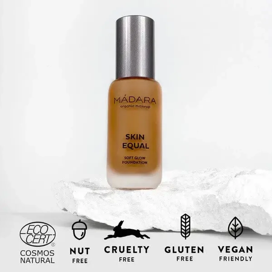 Madara Skin Equal, Soft Glow Foundation SPF15, тональний крем, відтінок Fudge 80, 30 мл: ціни та характеристики
