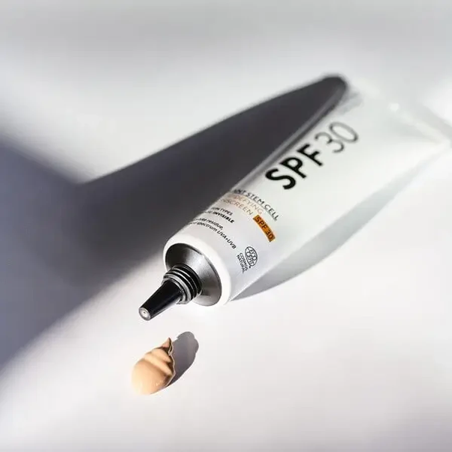 Madara Plant Steam Cell Age-Defying Face Sunscreen, антивозрастной крем для лица с солнцезащитным фильтром SPF30, 40 мл: цены и характеристики