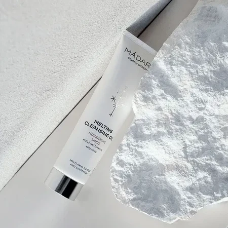 Madara Melting Cleansing Oil, очищувальна олія, 100 мл: ціни та характеристики