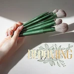 Donegal, кисть для пудры, Blooming Bliss, 1 шт.: цены и характеристики