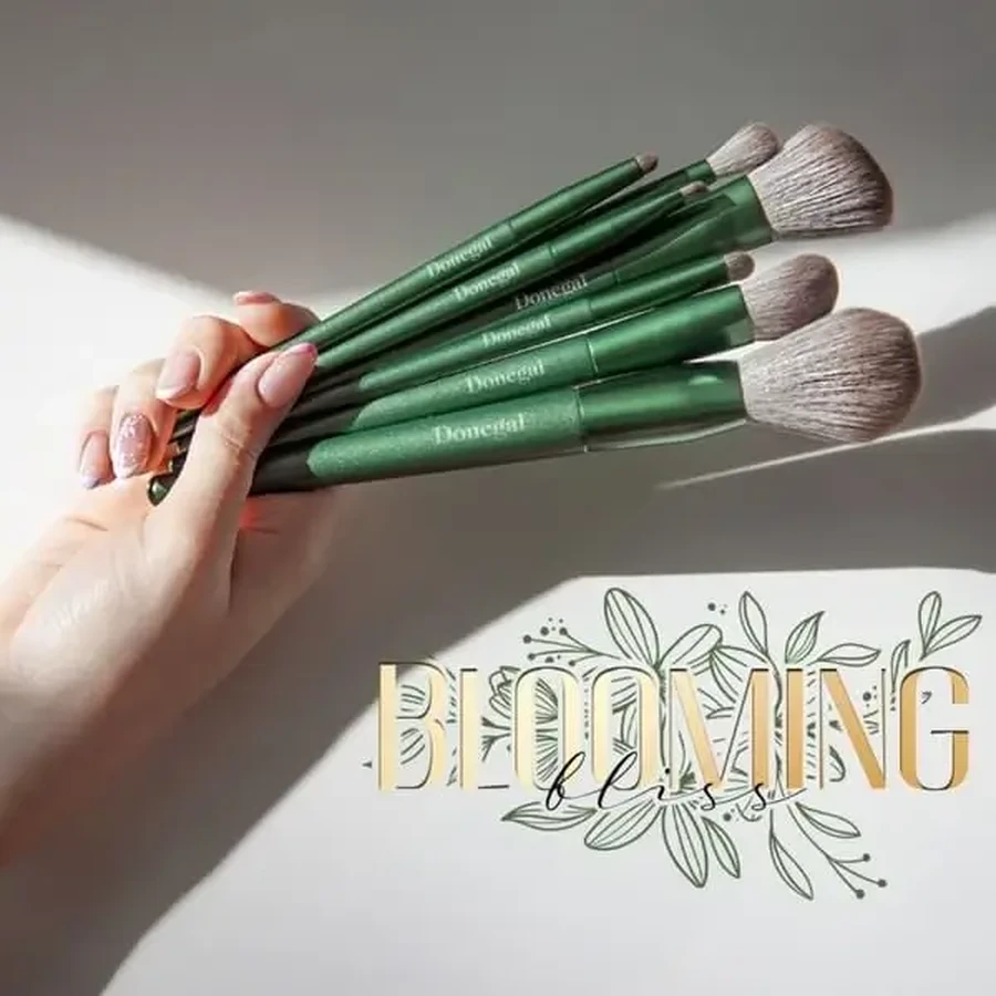 Donegal, кисть для пудры, Blooming Bliss, 1 шт.: цены и характеристики