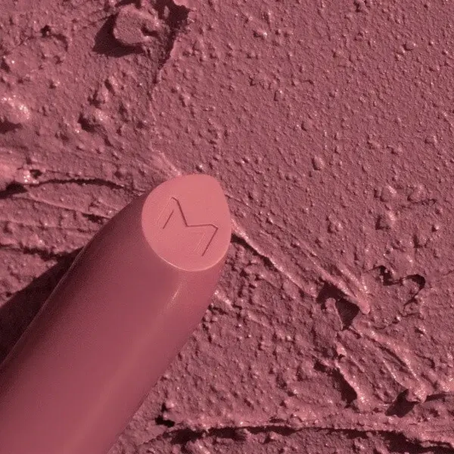 Madara Velvet Matte Cream Lipstick, матовая помада с атласным финишем, оттенок Cool Nude, 3,8 г: цены и характеристики