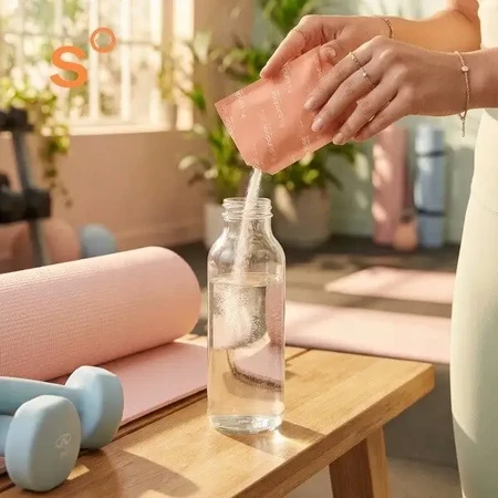 Sundose Everyday For Skin Anti-Aging: гиалуроновая кислота и витамин С, пакетики с порошком, малиново-лимонный вкус, 30 шт.: цены и характеристики