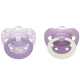 NUK First Choice Classic Day & Night — силіконовий пустушка з чохлом, 6–18 місяців, 2 штуки
