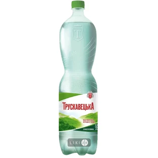 Вода минеральная Трускавецкая природная столовая сильногазированная 1.5 л