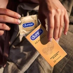 Презервативи з синтетичного латексу з силіконовою змазкою DUREX® Real Feel (натуральні відчуття), 12 шт. (безлатексні): ціни та характеристики