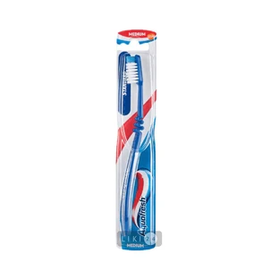 Зубна щітка Aquafresh Family середньої жосткості