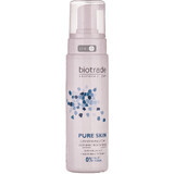 Пенка для деликатного умывания Biotrade Pure Skin c эффектом сужения пор и увлажнения 200 мл