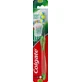 Зубная щетка Colgate Сенсация свежести средней жесткости