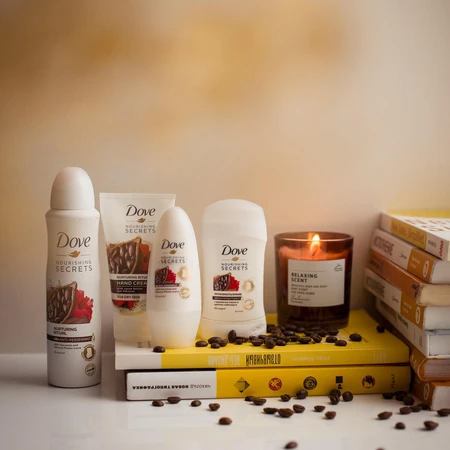 Шариковый антиперспирант Dove Nourishing Secrets с ароматом какао и цветка гибискуса 50 мл: цены и характеристики
