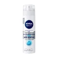 Гель для гоління Nivea Men Відновлюючий для чутливої шкіри 200 мл