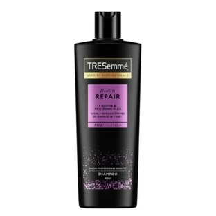 Восстанавливающий шампунь для волос TRESemme Repair & Protect Shampoo с биотином, 400 мл