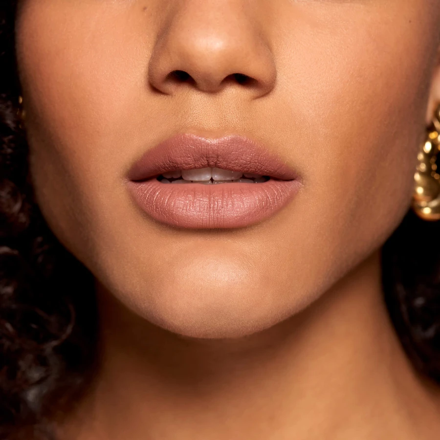 Помада для губ Color Riche Ultra Matte 02, Loreal: цены и характеристики