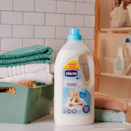 Кондиционер для белья Chicco Sensitive Sweet Talcum смягчитель тканей 1.5 л: цены и характеристики