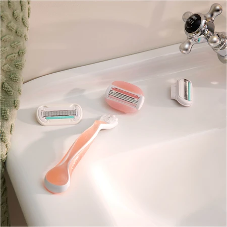 Бритва Gillette Venus Comfortglide Spa Breeze з 4 змінними картриджами: ціни та характеристики