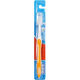 Зубная щетка Oral-B 40 3-эффект Fresh Strong средней жесткости