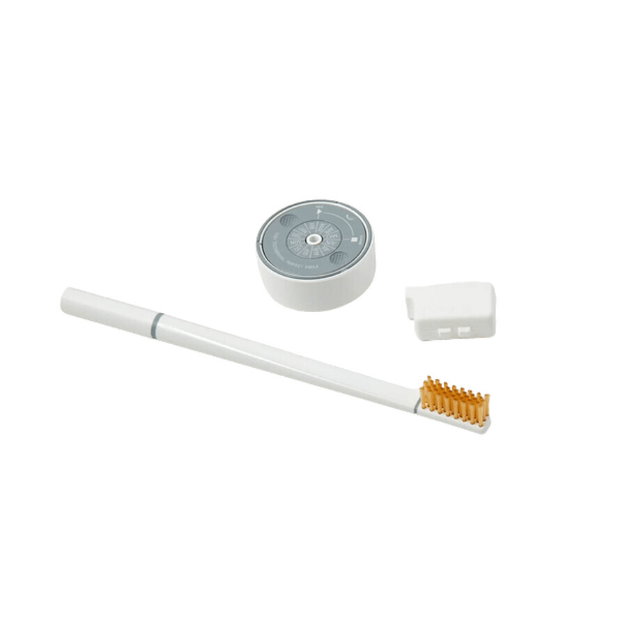 Зубна щітка Piuma щетинки з вітаміном С, середньої жорсткості + база, біла: цены и характеристики