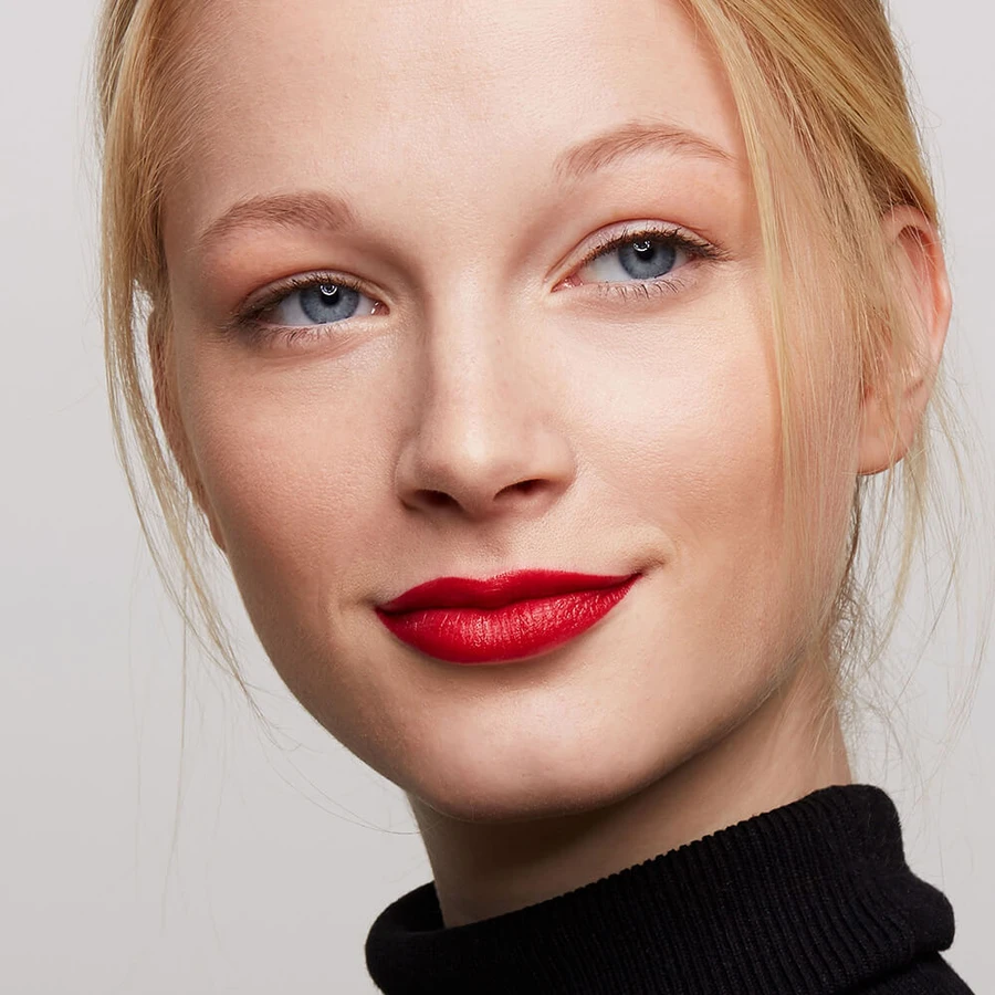 Жидкая помада для губ Essence Stay Matte 04: цены и характеристики