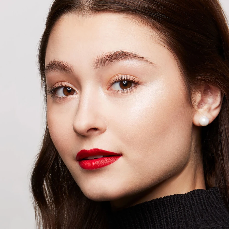 Жидкая помада для губ Essence Stay Matte 04: цены и характеристики
