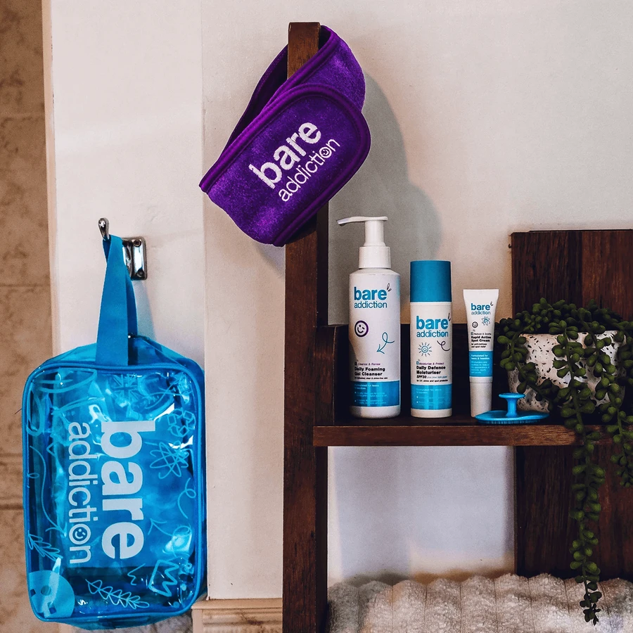 Bare Addiction Necessity Set - набор средств и аксессуаров в косметичке: цены и характеристики