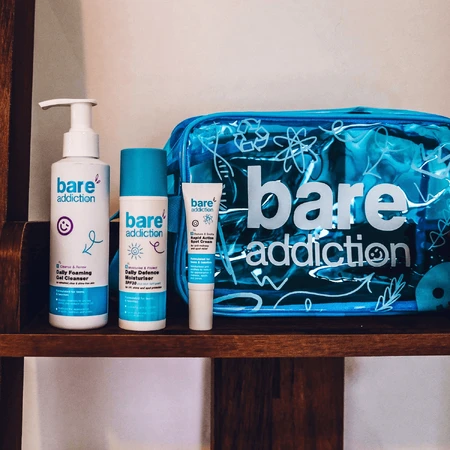Bare Addiction Necessity Set - набор средств и аксессуаров в косметичке: цены и характеристики