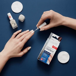 Eveline Nail Therapy Diamond укрепляющий кондиционер с бриллиантами 12 мл
