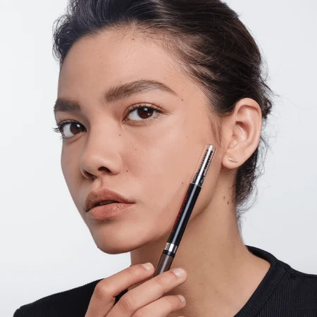 Олівець для брів L'Oréal Paris Infaillible Brows Definer 7.0 Blonde, 1 г: ціни та характеристики