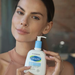 Cetaphil EM, Мицеллярная эмульсия для очищения кожи для всей семьи 236 мл КОНТАМИНИРОВАННАЯ УПАКОВКА
