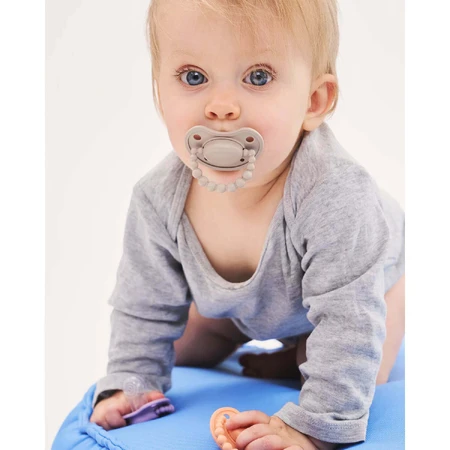 Luu Kids, пустышка, позиционирующая кукла, силикон, Sand Storm, 3-6 месяцев, 1 штука: цены и характеристики