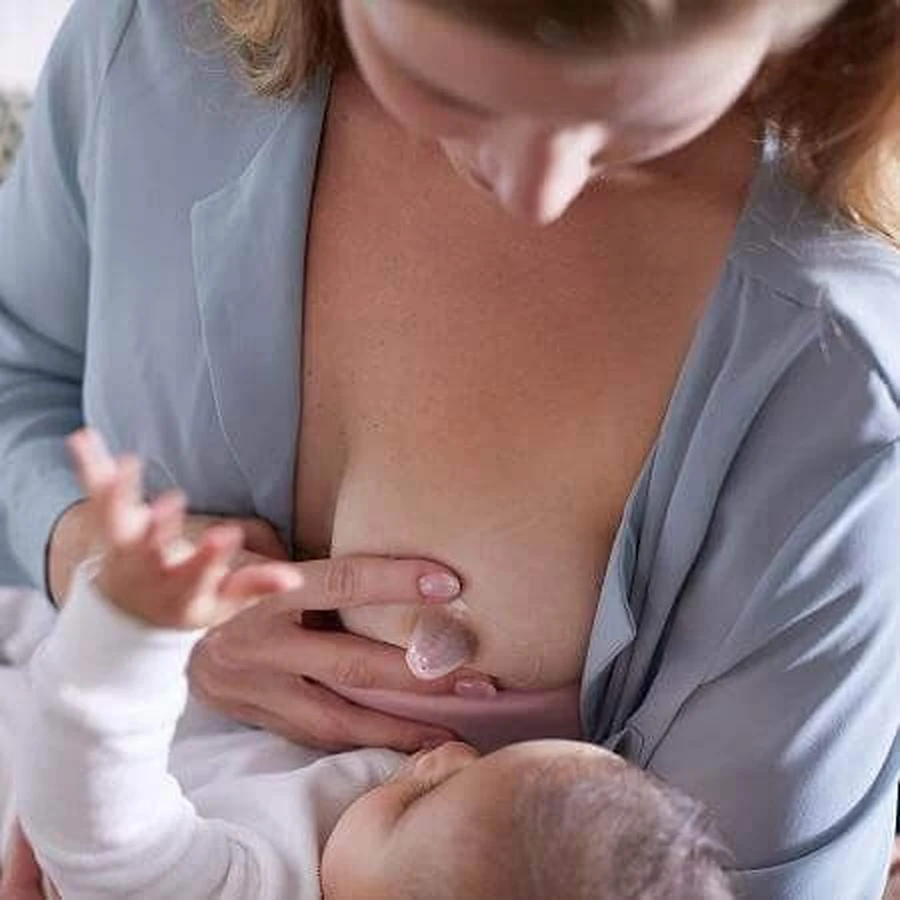 Philips Avent Протектор для сосков груди средний+стер.упаковка 2 шт.: цены и характеристики