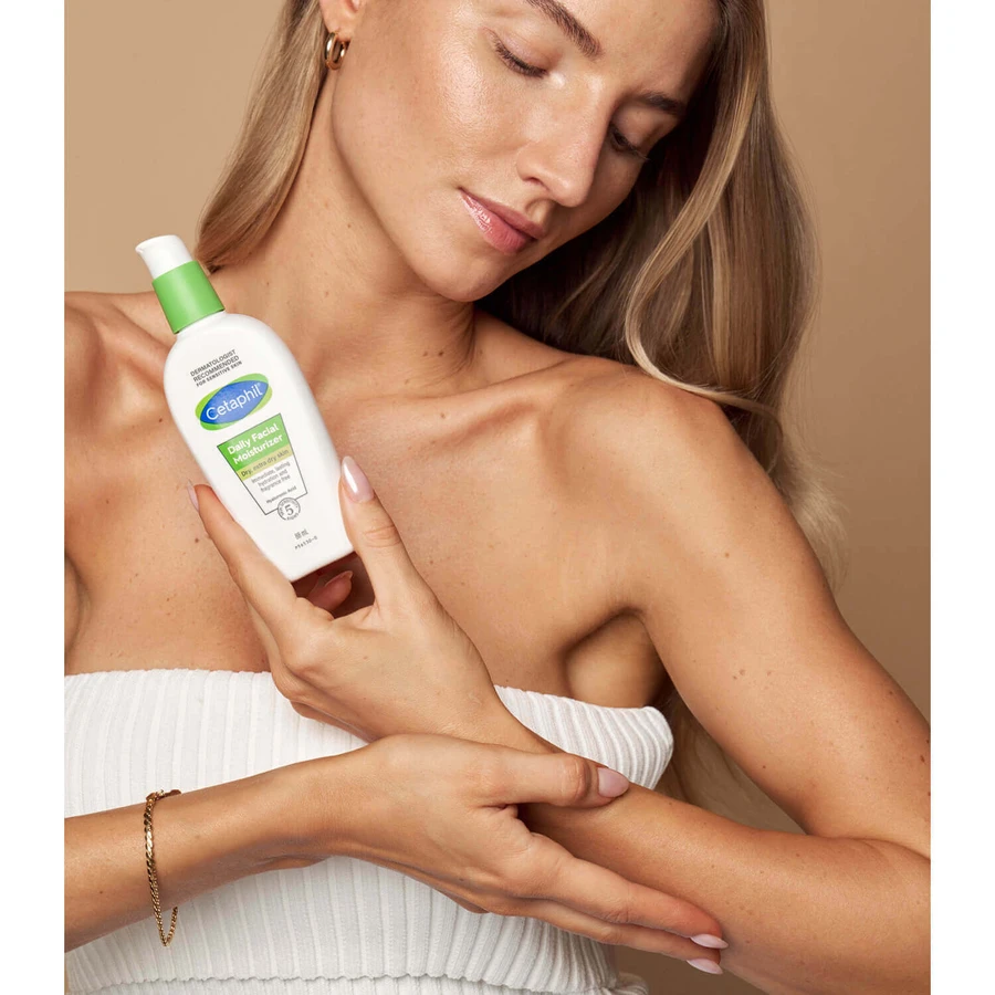 Cetaphil, Крем для обличчя зволожуючий з гіалуроновою кислотою, денний, 88 мл ПОЛАМАНА УПАКОВКА: ціни та характеристики