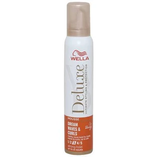 Wella Deluxe Curl Spum 200 мл