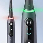 Електрична зубна щітка Oral B iO Series 7, чорна: ціни та характеристики