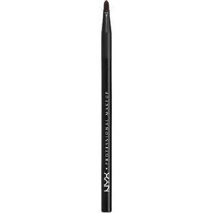 NYX Professional Makeup Pro Brush Lip Aunt
