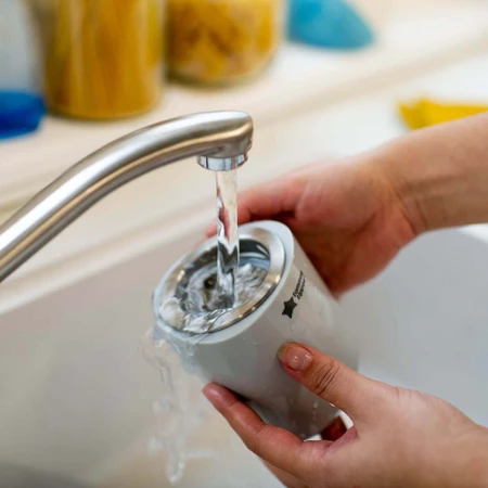 Портативный подогреватель детских бутылочек Tommee Tippee LetsGo: цены и характеристики