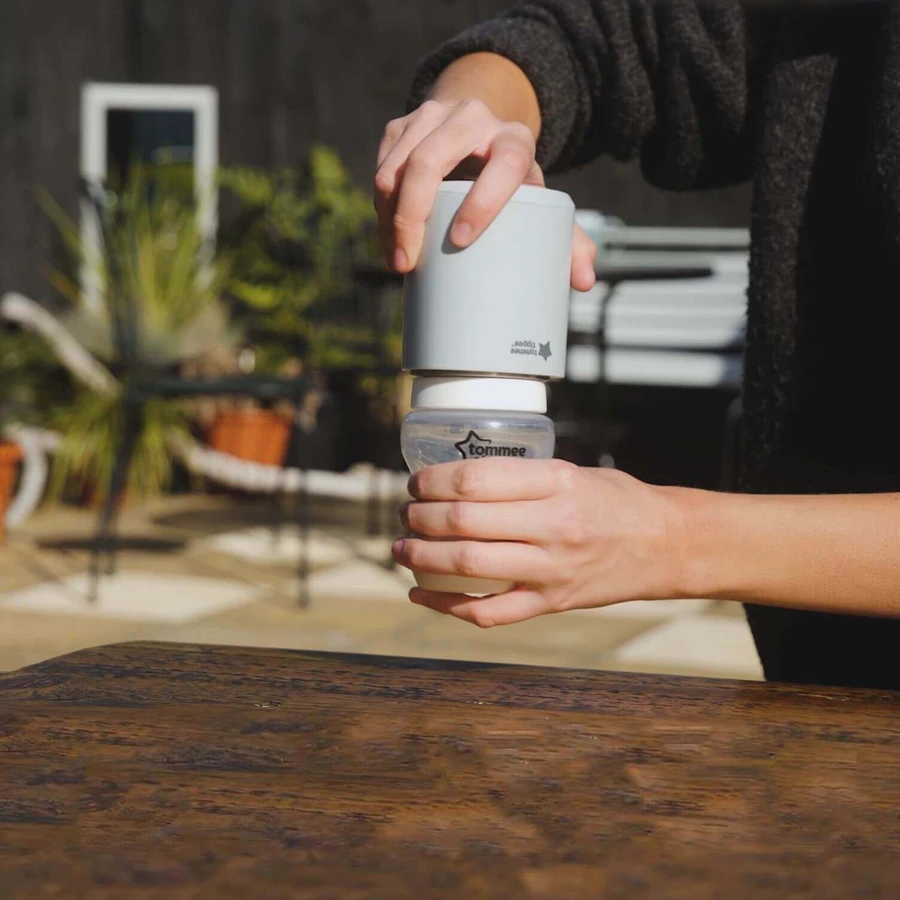 Портативный подогреватель детских бутылочек Tommee Tippee LetsGo: цены и характеристики