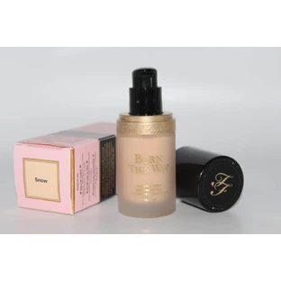 Too Faced Born This Way Nuanta Snow Foundation