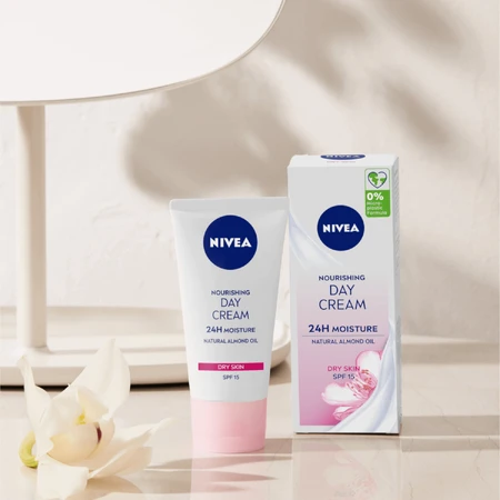 Nivea, Essentials, Крем для обличчя spf, 50 мл: ціни та характеристики