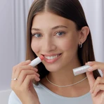 Зволожуючий бальзам для губ Nivea Троянда, 5.2 г: ціни та характеристики
