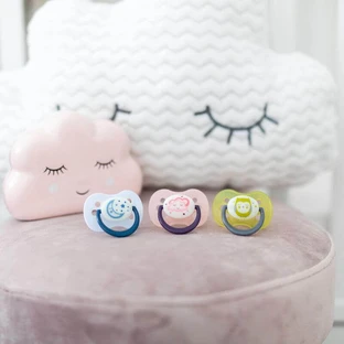 Canpol babies Резиновая пустышка 0-6м NIGHT DREAMS 1 шт.