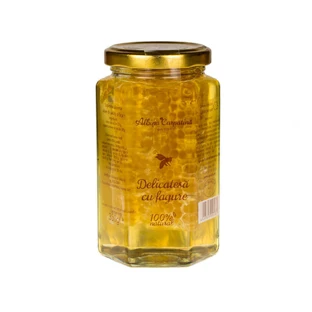 Деликатесы с сотами Пчелиные соты, 360 г, Apicola