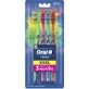 Зубна щітка Oral B 3-Effect 40 Medium 1×4, зубна щітка