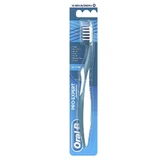 Ручна зубна щітка Pro-Expert CrossAction All In One, 40 середня, Oral-B