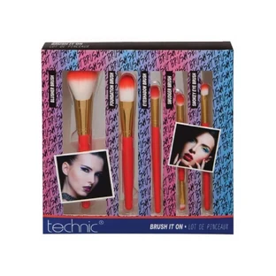 Набор из 5 кистей для макияжа Technic Brush It On