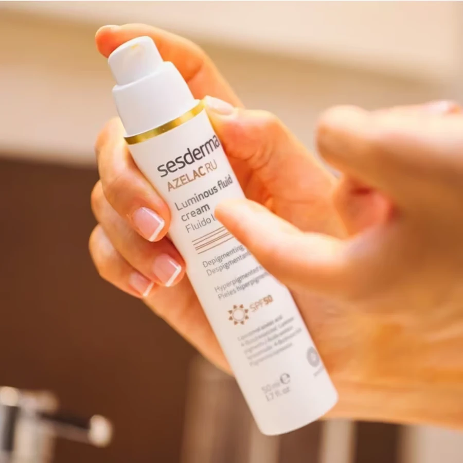 Эмульсия для лица SesDerma Laboratories Azelac Luminous Fluid Cream, осветляющая, 50 мл: цены и характеристики