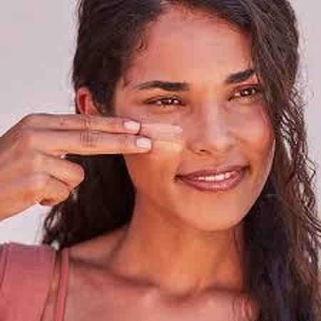 Сонцезахисний флюїд для обличчя Isdin Active Unify Colour Fusion SPF 50+, 50 мл: ціни та характеристики