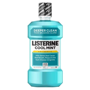 Антисептический ополаскиватель для полости рта Listerine Cool Mint, 250 мл, Johnson&Johnson